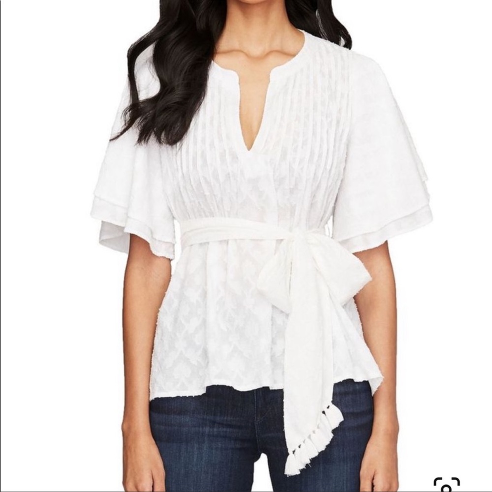 Roller Rabbit Jacquard Flutter Sleeve Tie Front Blouse